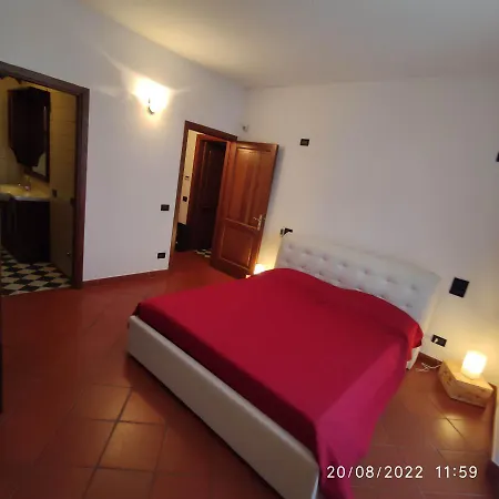 M & M Pinzi Apartment *