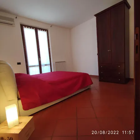 M & M Pinzi Apartman *